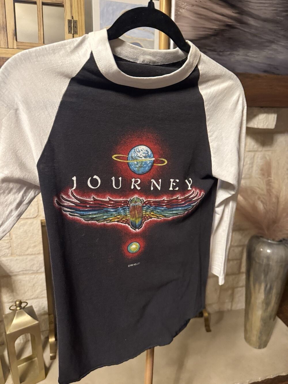 Journey Vintage 1980s Kelley Raglan Graphic Tee Black White 3/4 Sleeve Men